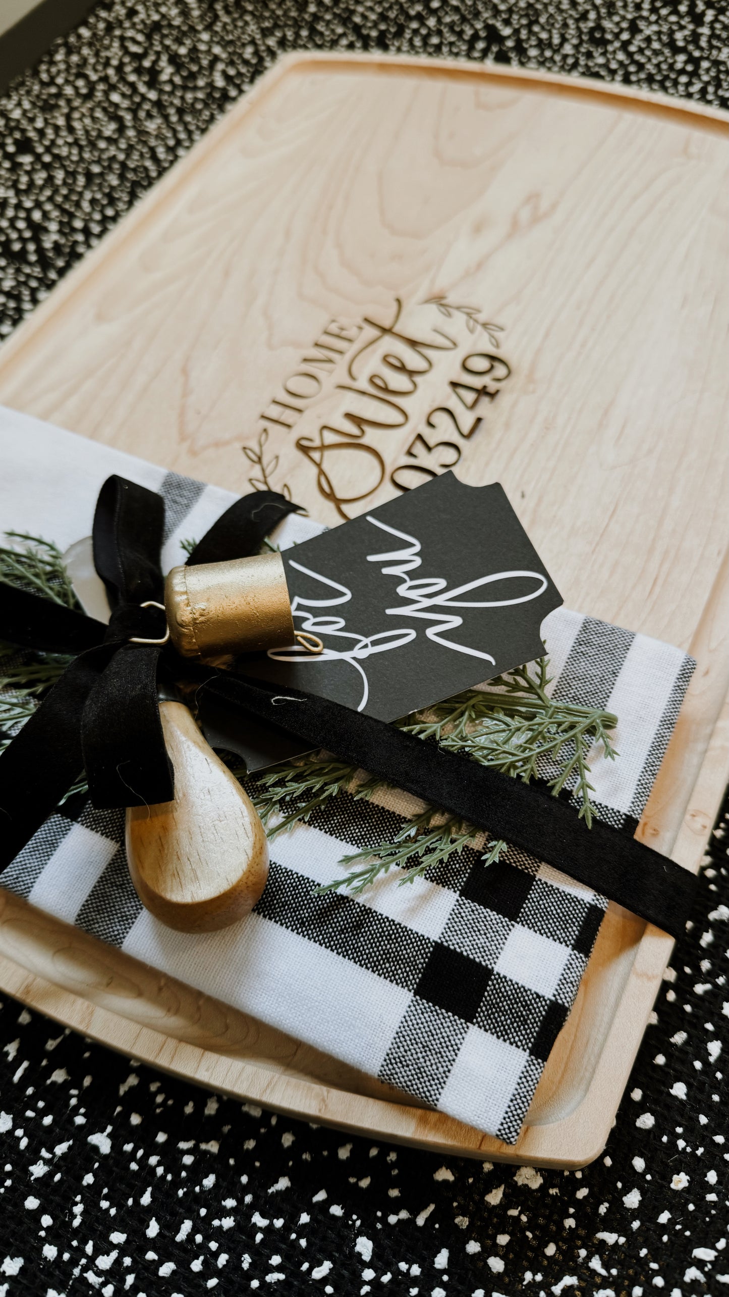 Cutting Board - Festive Touch (Add-On)