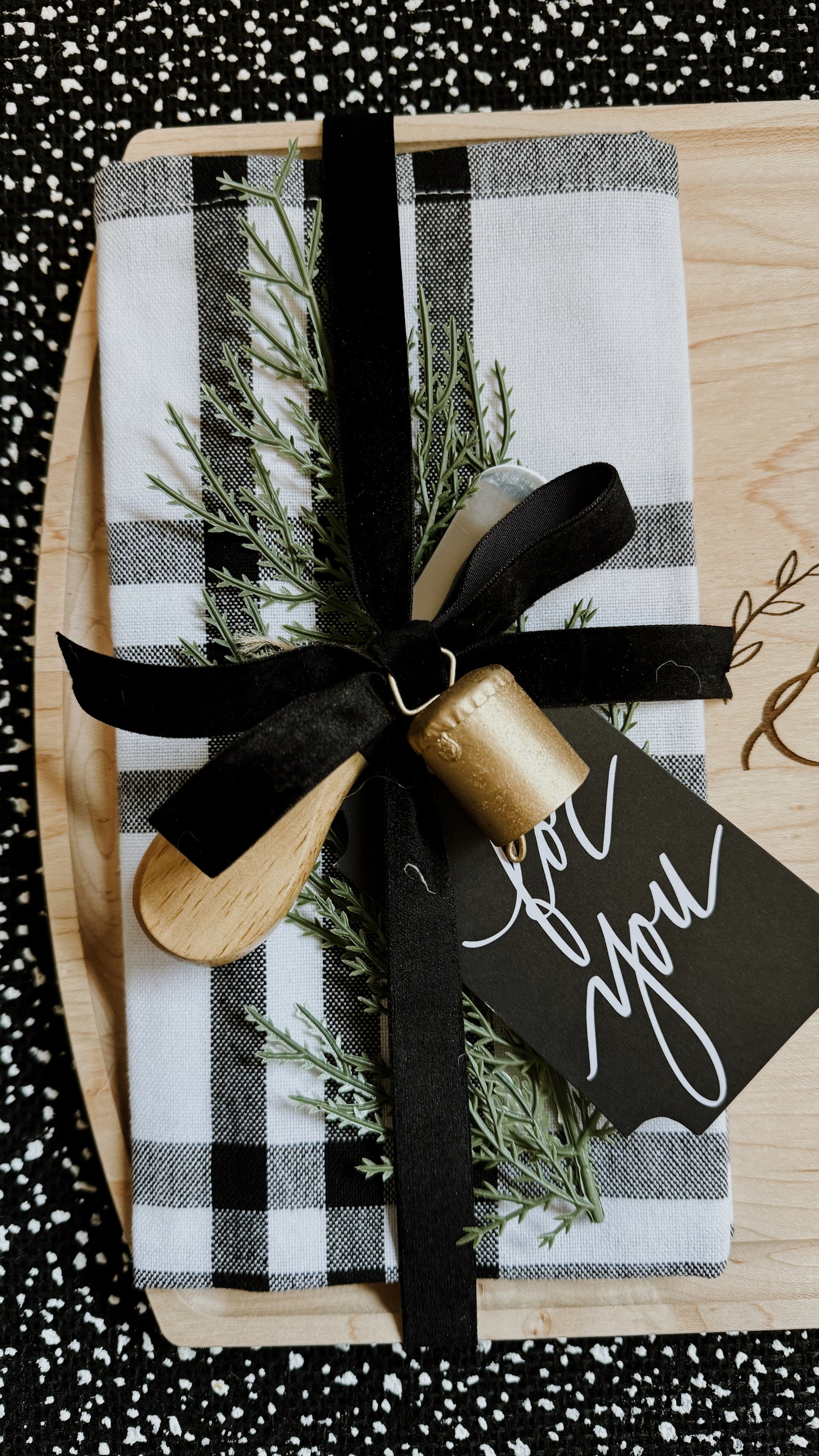 Cutting Board - Festive Touch (Add-On)